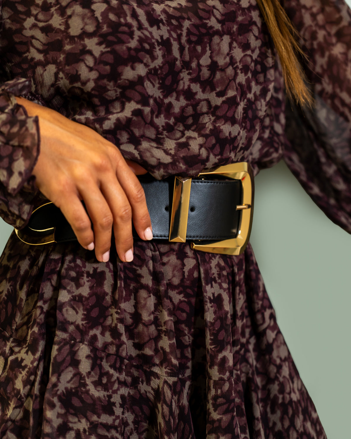Robe Capucine, taille élastiquée et imprimé fondu vus de près